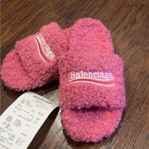 Pink Balenciaga furry slides
